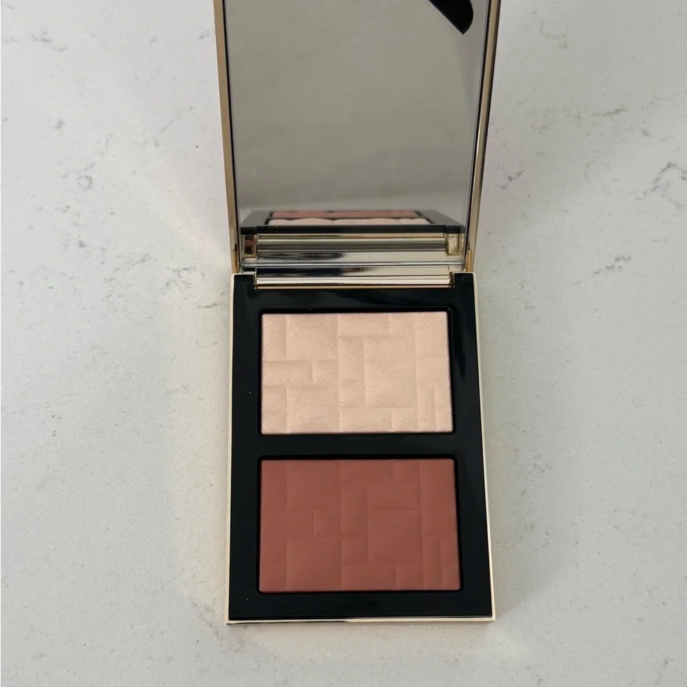 Bobbi Brown Honey Glow Blush and Highlighting Duo